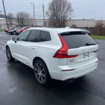 Photos of 2019 Volvo XC60 T6 Inscription for sale in Gurnee, IL at CarWise Gurnee