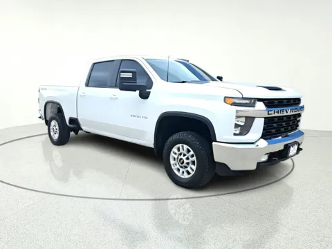 Photos of 2020 Chevrolet Silverado 2500 HD LT for sale in Gurnee, IL at CarWise Gurnee