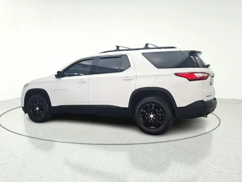 More photos of 2019 Chevrolet Traverse 3LT at CarWise Gurnee, IL