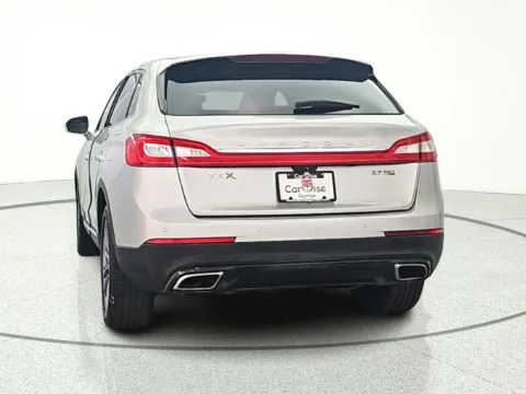 More photos of 2016 Lincoln MKX Reserve at CarWise Gurnee, IL