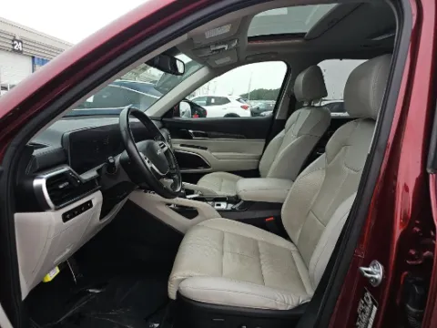 Another view of 2023 Kia Telluride SX for sale in Gurnee, IL at CarWise Gurnee