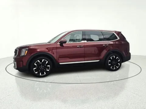 Another view of 2023 Kia Telluride SX for sale in Gurnee, IL at CarWise Gurnee