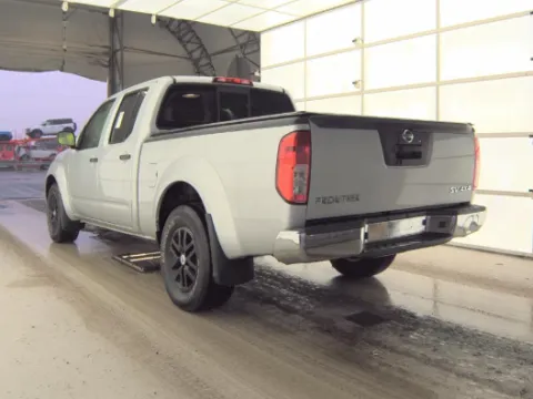 Photos of 2018 Nissan Frontier SV for sale in Gurnee, IL at CarWise Gurnee