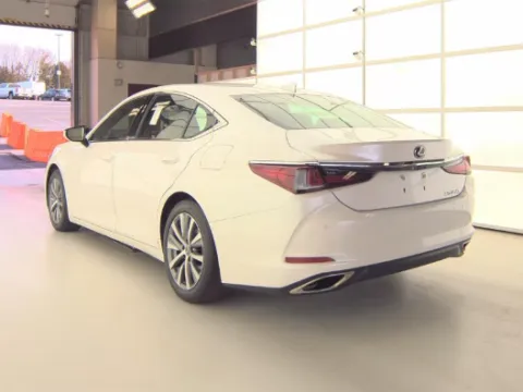 Photos of 2020 Lexus ES 350 for sale in Gurnee, IL at CarWise Gurnee