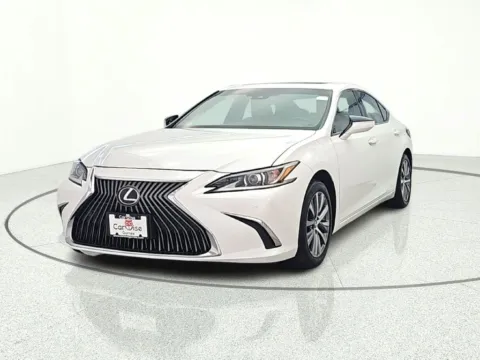 Photos of 2020 Lexus ES 350 for sale in Gurnee, IL at CarWise Gurnee