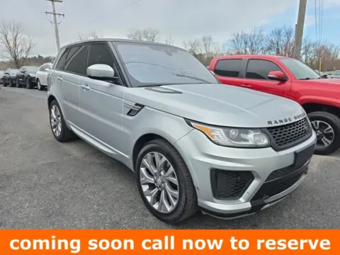Green 2017 Land Rover Range Rover Sport 3.0L V6 Supercharged HSE for sale in Gurnee, IL