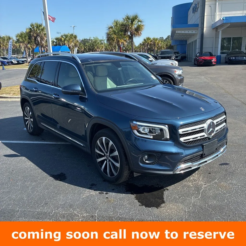 Black 2020 Mercedes-Benz GLB 250 for sale in Gurnee, IL