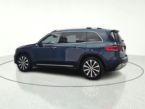 More photos of 2020 Mercedes-Benz GLB 250 at CarWise Gurnee, IL