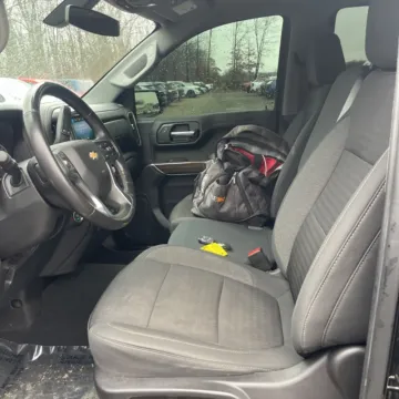 Another view of 2020 Chevrolet Silverado 1500 LT for sale in Gurnee, IL at CarWise Gurnee