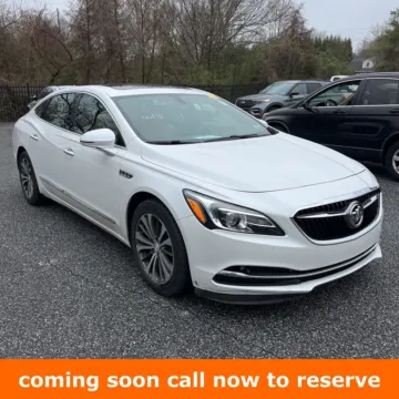 White 2017 Buick LaCrosse Essence for sale in Gurnee, IL