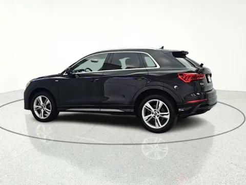 More photos of 2021 Audi Q3 Premium at CarWise Gurnee, IL