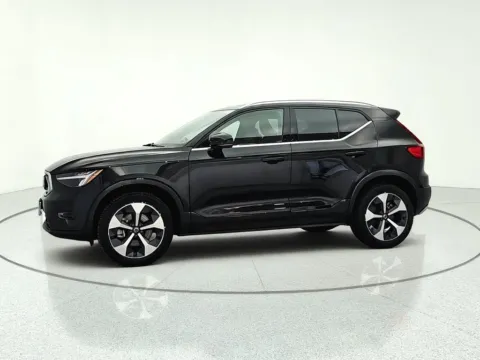 Another view of 2024 Volvo XC40 B5 Plus Bright Theme for sale in Gurnee, IL at CarWise Gurnee