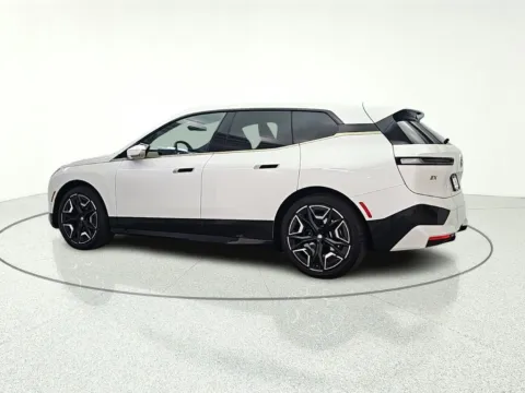 More photos of 2023 BMW iX xDrive50 at CarWise Gurnee, IL