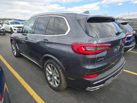 Photos of 2019 BMW X5 xDrive40i for sale in Gurnee, IL at CarWise Gurnee