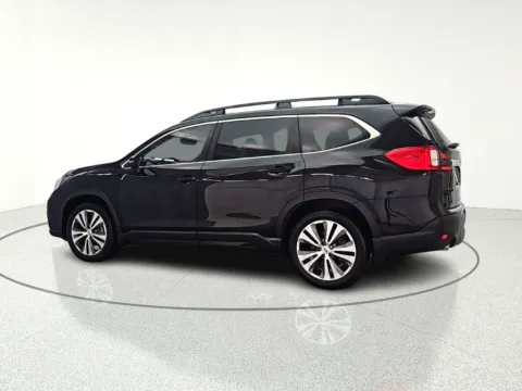 More photos of 2019 Subaru Ascent Limited at CarWise Gurnee, IL