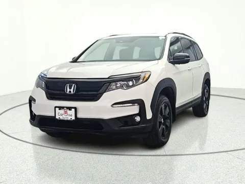 Photos of 2022 Honda Pilot TrailSport for sale in Gurnee, IL at CarWise Gurnee