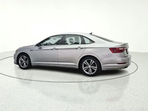 More photos of 2020 Volkswagen Jetta R-Line at CarWise Gurnee, IL