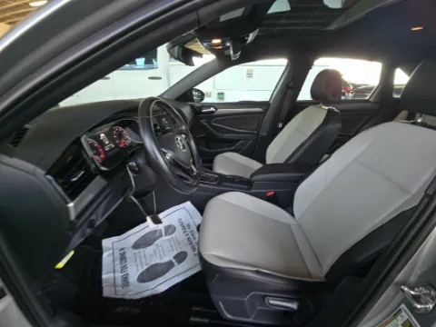 Another view of 2020 Volkswagen Jetta R-Line for sale in Gurnee, IL at CarWise Gurnee