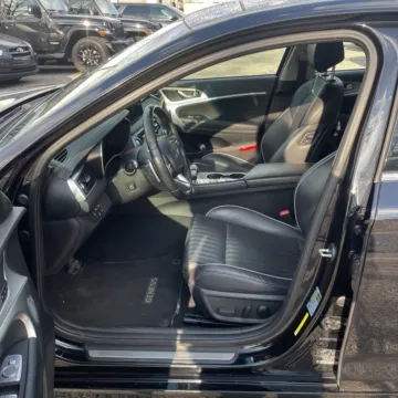 Another view of 2020 Genesis G70 2.0T for sale in Gurnee, IL at CarWise Gurnee