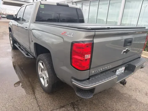 Photos of 2017 Chevrolet Silverado 1500 LT for sale in Gurnee, IL at CarWise Gurnee