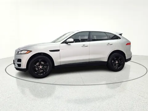 Another view of 2020 Jaguar F-PACE 25t Premium for sale in Gurnee, IL at CarWise Gurnee
