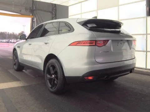 Photos of 2020 Jaguar F-PACE 25t Premium for sale in Gurnee, IL at CarWise Gurnee