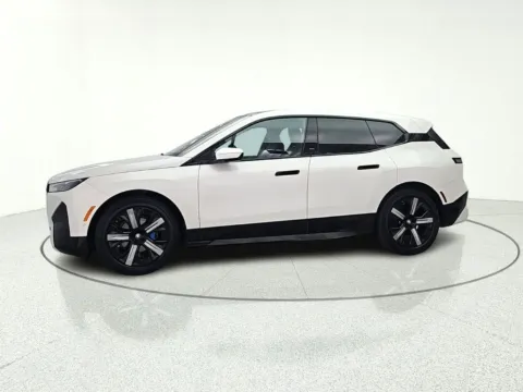 Another view of 2022 BMW iX xDrive50 for sale in Gurnee, IL at CarWise Gurnee