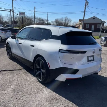 Photos of 2022 BMW iX xDrive50 for sale in Gurnee, IL at CarWise Gurnee