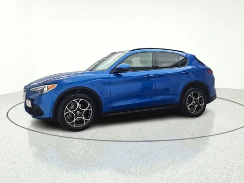 More photos of 2018 Alfa Romeo Stelvio Ti at CarWise Gurnee, IL