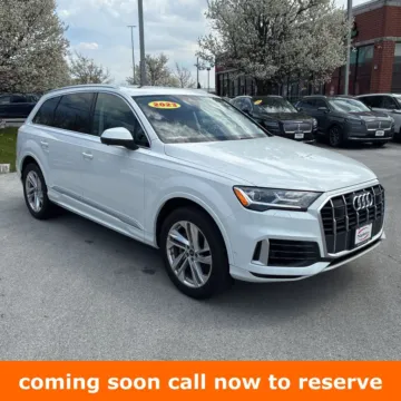 Blue 2023 Audi Q7 55 Premium Plus for sale in Gurnee, IL