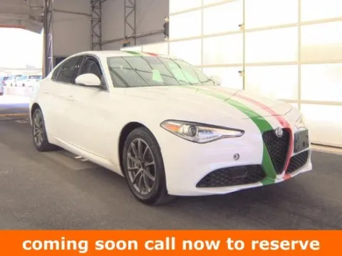 White 2019 Alfa Romeo Giulia for sale in Gurnee, IL