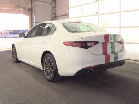 Photos of 2019 Alfa Romeo Giulia for sale in Gurnee, IL at CarWise Gurnee