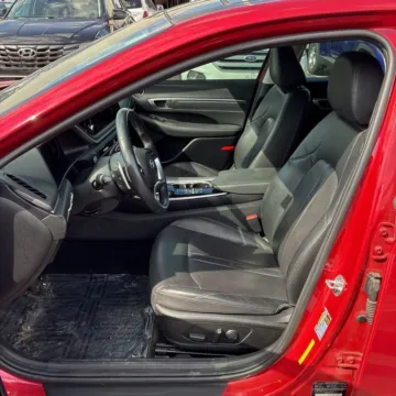 Another view of 2020 Hyundai Sonata Limited for sale in Gurnee, IL at CarWise Gurnee
