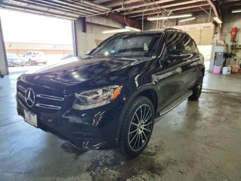 More photos of 2019 Mercedes-Benz GLC 300 at CarWise Gurnee, IL