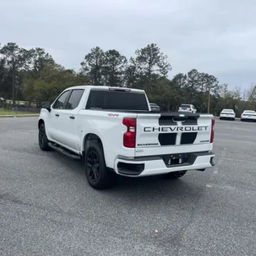 Photos of 2024 Chevrolet Silverado 1500 Custom for sale in Gurnee, IL at CarWise Gurnee