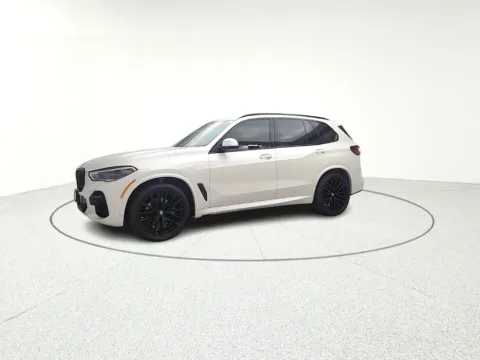 Another view of 2022 BMW X5 xDrive40i for sale in Gurnee, IL at CarWise Gurnee