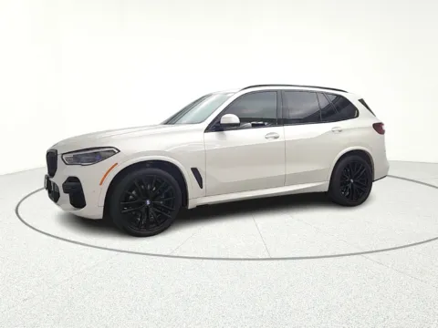 Another view of 2022 BMW X5 xDrive40i for sale in Gurnee, IL at CarWise Gurnee