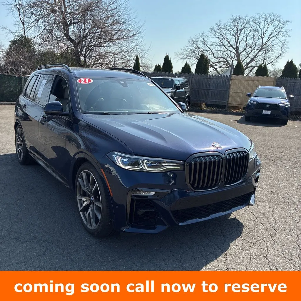 Blue 2021 BMW X7 M50i for sale in Gurnee, IL