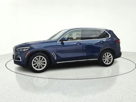 Another view of 2019 BMW X5 xDrive40i for sale in Gurnee, IL at CarWise Gurnee