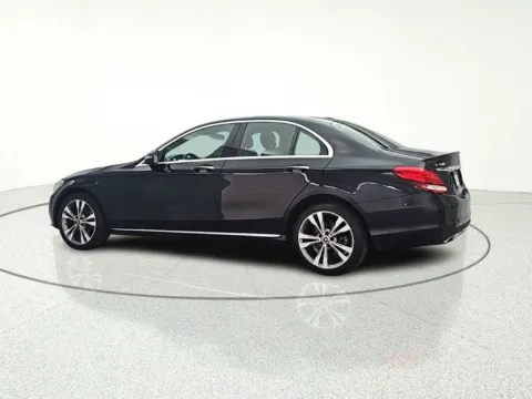 More photos of 2018 Mercedes-Benz C-Class C 300 at CarWise Gurnee, IL