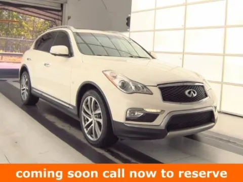 White 2017 INFINITI QX50 for sale in Gurnee, IL