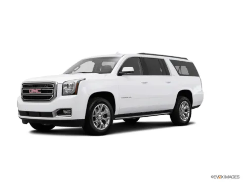 White 2017 GMC Yukon XL Denali for sale in Gurnee, IL