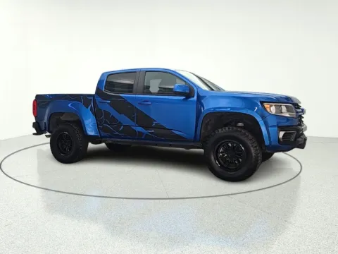 Photos of 2021 Chevrolet Colorado LT for sale in Gurnee, IL at CarWise Gurnee