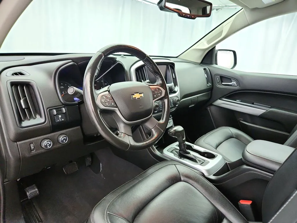 2019 Chevrolet Colorado LT - Photo 10
