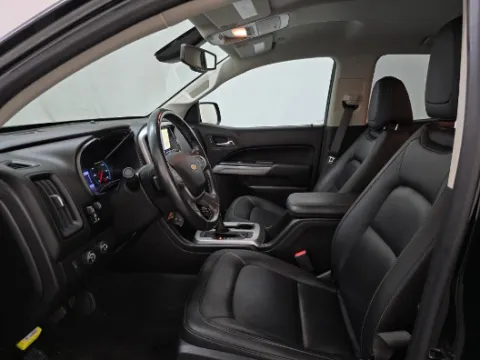 Another view of 2019 Chevrolet Colorado LT for sale in Gurnee, IL at CarWise Gurnee