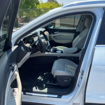 Another view of 2019 Audi e-tron Prestige for sale in Gurnee, IL at CarWise Gurnee