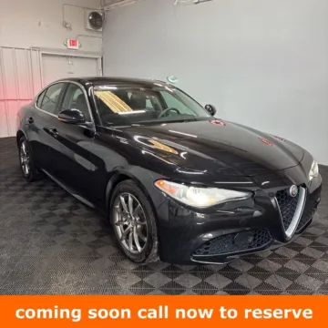 Black 2018 Alfa Romeo Giulia for sale in Gurnee, IL