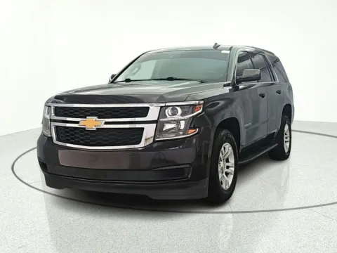 Photos of 2016 Chevrolet Tahoe LT for sale in Gurnee, IL at CarWise Gurnee