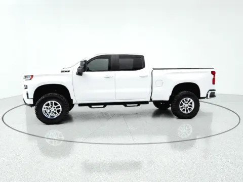 More photos of 2021 Chevrolet Silverado 1500 RST at CarWise Gurnee, IL