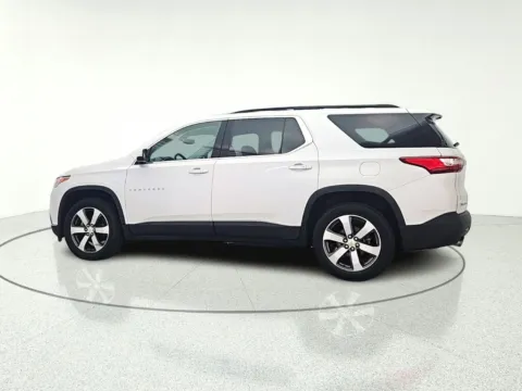 More photos of 2019 Chevrolet Traverse 3LT at CarWise Gurnee, IL
